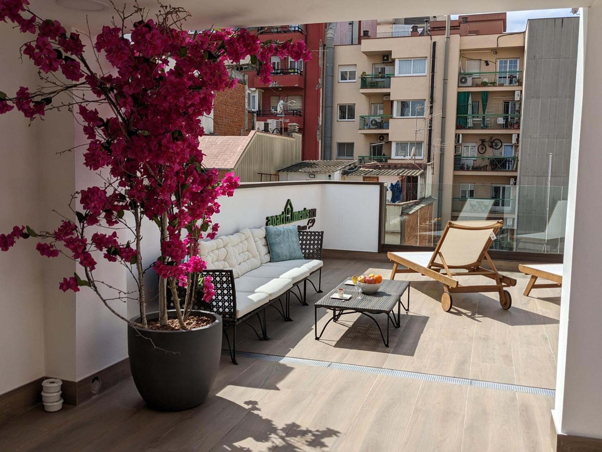 Weflating Fira Apartment L'Hospitalet de Llobregat Exterior photo