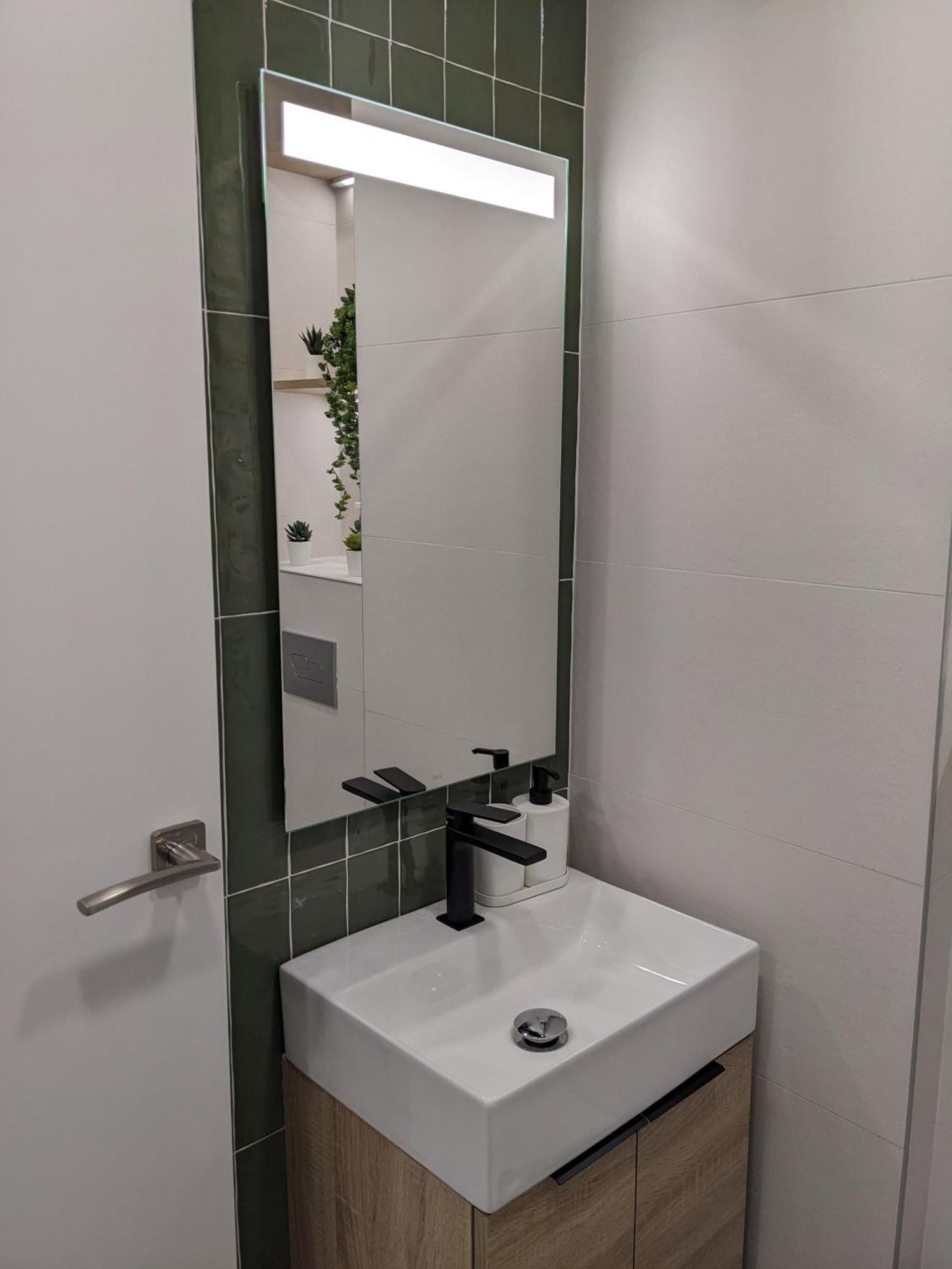 Weflating Fira Apartment L'Hospitalet de Llobregat Exterior photo